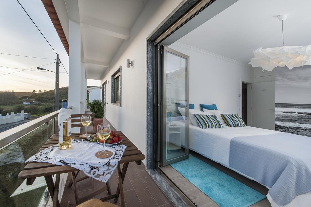 Beachouse - Surf, Bed & Breakfast เอริเซรา ห้อง รูปภาพ